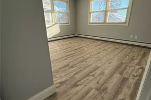 61 Esten Ave, Pawtucket, RI 02860 - Photo 10