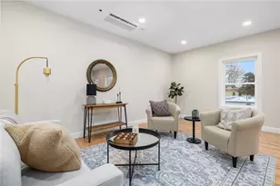 2907 Post Rd, Warwick, RI 02886 - Photo 16