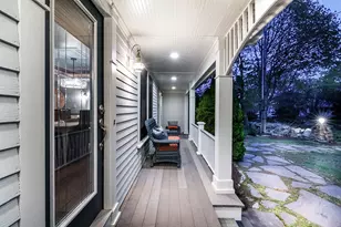 28 Palm Beach Ave, Narragansett, RI 02882 - Photo 2