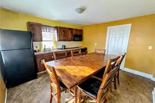 52 Harold St, Providence, RI 02908 - Photo 2