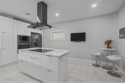 163 West Avenue, Pawtucket, RI 02860 - Photo 4