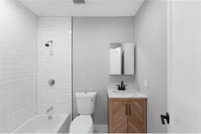 735 Broadway, Pawtucket, RI 02861 - Photo 16