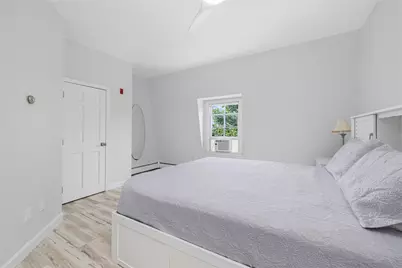 458 Thames Street #B, Newport, RI 02840 - Photo 26