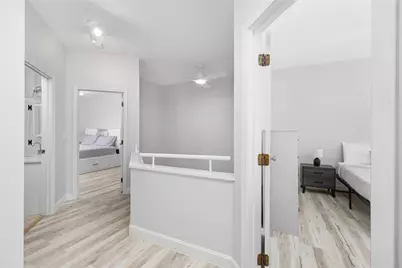 458 Thames Street #B, Newport, RI 02840 - Photo 24