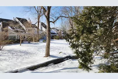 39 Bagy Wrinkle Cove #39, Warren, RI 02885 - Photo 16