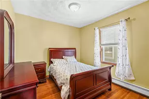 220 Bay View Ave, Cranston, RI 02905 - Photo 10