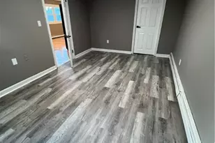 11 Hillhurst Ave, Providence, RI 02909 - Photo 34