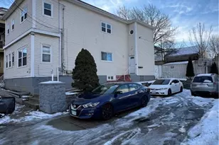 11 Hillhurst Ave, Providence, RI 02909 - Photo 2