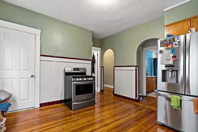 154 Oakland Avenue, Providence, RI 02908 - Photo 12