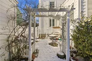 198 Gibbs Ave, Newport, RI 02840 - Photo 46