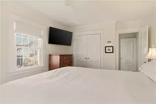 198 Gibbs Ave, Newport, RI 02840 - Photo 26