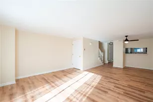 25 Sharon St, Cranston, RI 02910 - Photo 14