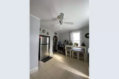 19 Vernon Avenue, Newport, RI 02840 - Photo 4