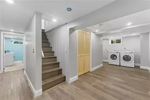 20 Brush Hill Rd, Providence, RI 02909 - Photo 26