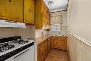 20 Gridley St, Providence, RI 02904 - Photo 24