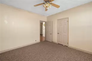 20 Gridley St, Providence, RI 02904 - Photo 32