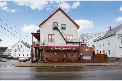 546 Lonsdale Avenue, Central Falls, RI 02863 - Photo 2