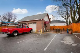 546 Lonsdale Ave, Central Falls, RI 02863 - Photo 8