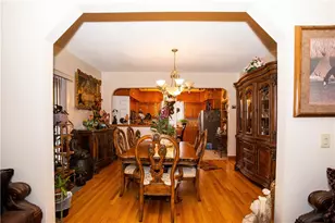 546 Lonsdale Ave, Central Falls, RI 02863 - Photo 20