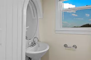 310 Old Mill Ln, Portsmouth, RI 02871 - Photo 28