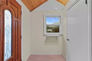 310 Old Mill Ln, Portsmouth, RI 02871 - Photo 4