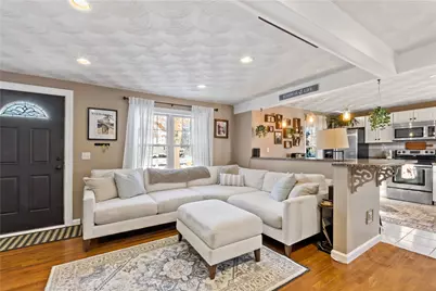 10 Cosett Road, Warwick, RI 02886 - Photo 6