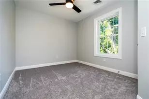 345 Nausauket Rd, Warwick, RI 02886 - Photo 36