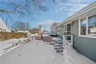 33 Orchard View Rd, Portsmouth, RI 02871 - Photo 40