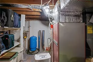 33 Orchard View Rd, Portsmouth, RI 02871 - Photo 36