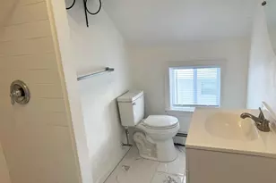 78 Memorial Dr, Pawtucket, RI 02860 - Photo 6