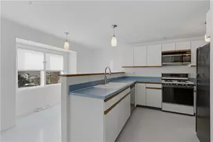 39 Waterview Dr, Smithfield, RI 02917 - Photo 8