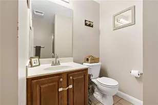 667 Metacom Ave, Bristol, RI 02809 - Photo 20