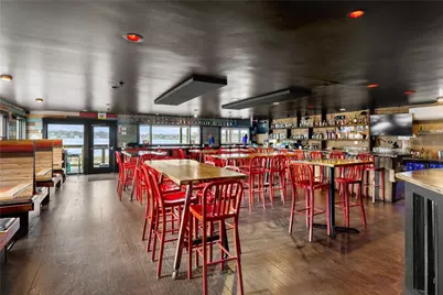 116 Aquidneck Avenue, Middletown, RI 02842 - Photo 6