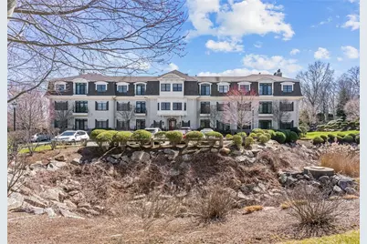 109 Vistas Court, East Greenwich, RI 02818 - Photo 2