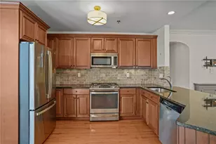 109 Vistas Ct, East Greenwich, RI 02818 - Photo 12