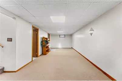 56 Warwick Street, East Providence, RI 02914 - Photo 24