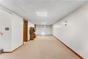 56 Warwick St, East Providence, RI 02914 - Photo 24