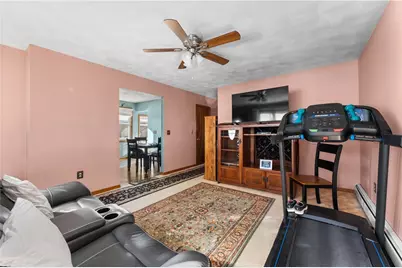 56 Warwick Street, East Providence, RI 02914 - Photo 6