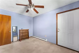 56 Warwick St, East Providence, RI 02914 - Photo 16