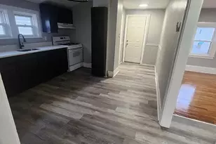 29 Princess Ave, Cranston, RI 02920 - Photo 2