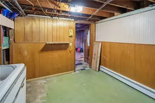 60 Stedman Ave, Pawtucket, RI 02860 - Photo 34