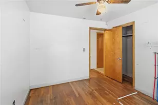 60 Stedman Ave, Pawtucket, RI 02860 - Photo 26