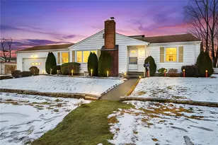 60 Stedman Ave, Pawtucket, RI 02860 - Photo 1