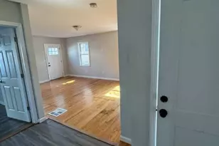 42 Putnam St, Providence, RI 02909 - Photo 6