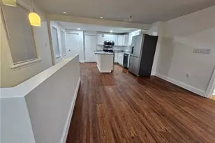 34 Elmcrest Dr, Pawtucket, RI 02861 - Photo 6