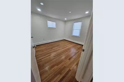 34 Elmcrest Drive, Pawtucket, RI 02861 - Photo 4