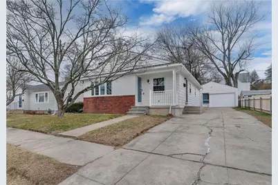 29 Justice Street, North Providence, RI 02911 - Photo 2