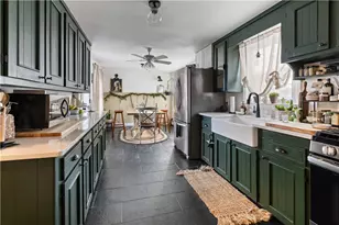 99 Allen Ave, East Providence, RI 02915 - Photo 4