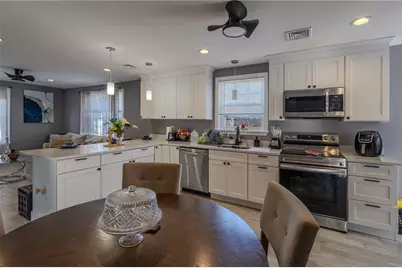 835 River Avenue, Providence, RI 02908 - Photo 32