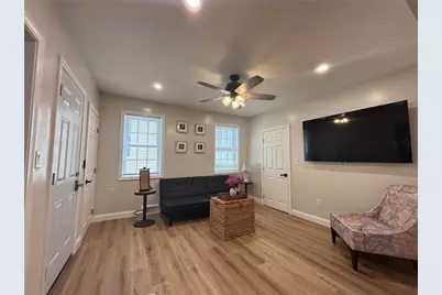 51 Lee Avenue #1, Newport, RI 02840 - Photo 6